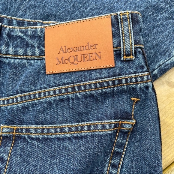 Nwt Alexander McQueen crop length boyfriend high rise size 25 - Picture 2 of 13